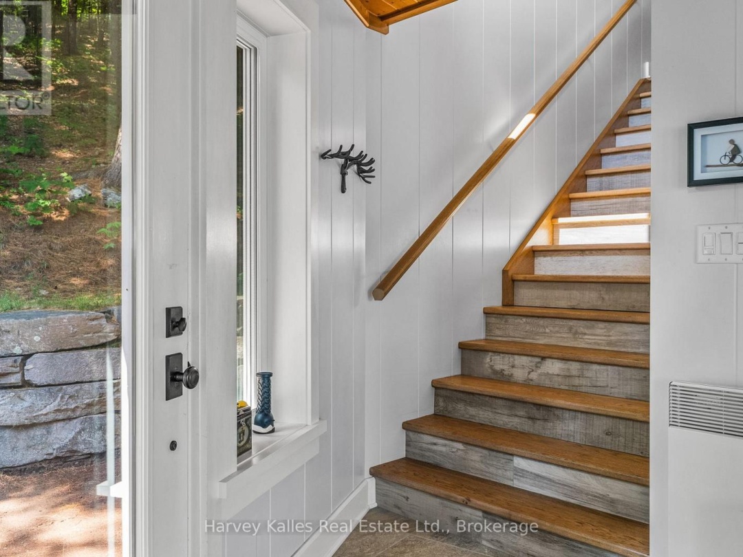 3661 SOUTH PORTAGE ROAD, 
