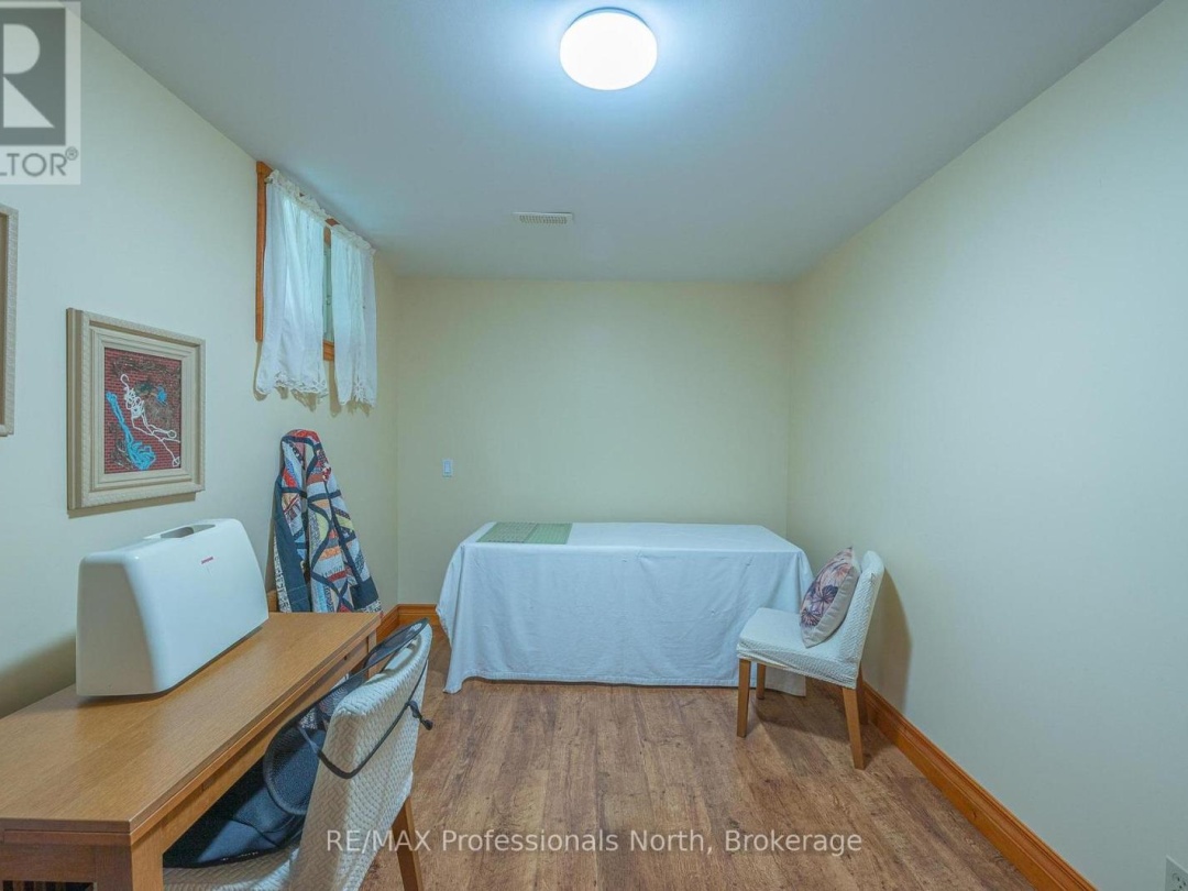 1006 TENNYSON ROAD, 