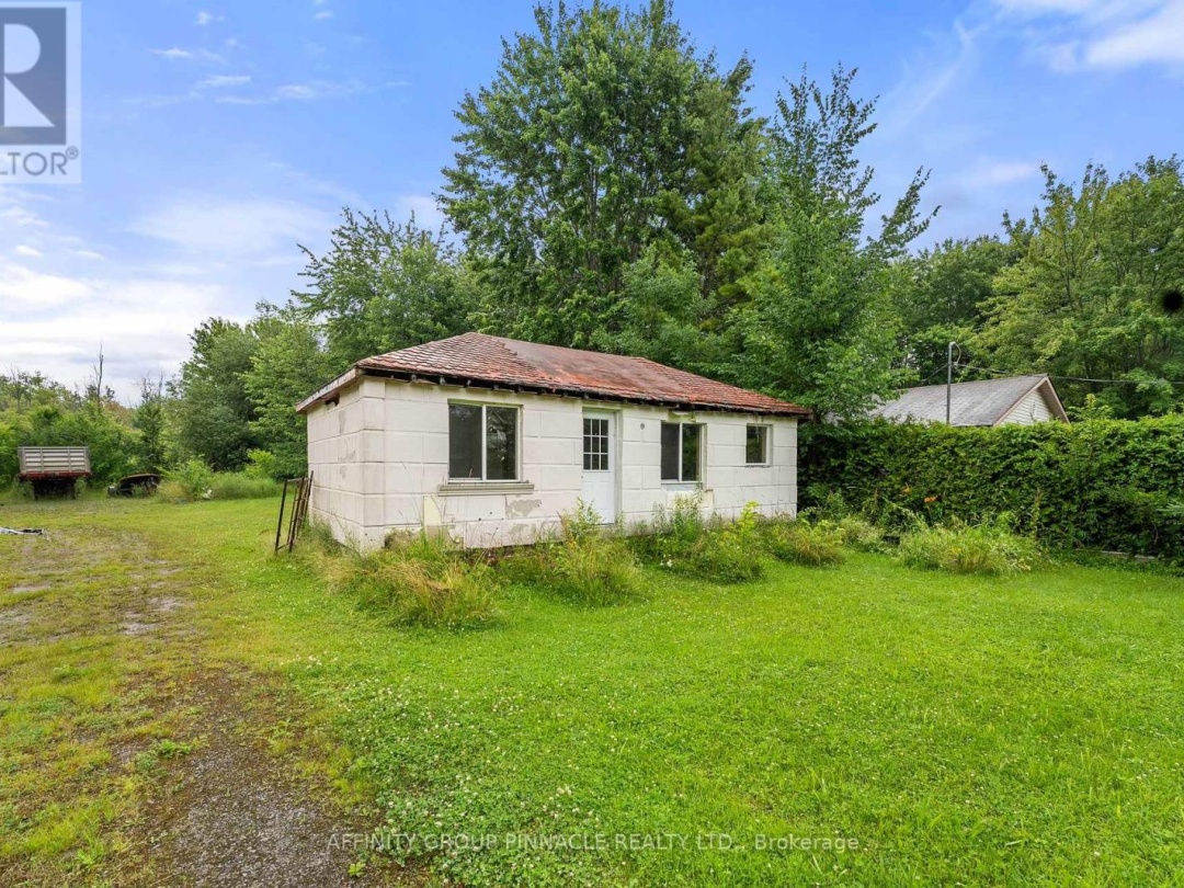 2 & 3 2559 Lakeshore Drive, Ramara