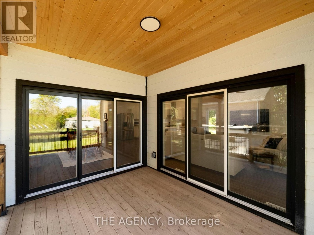 3963 Hilltop Road, Ramara