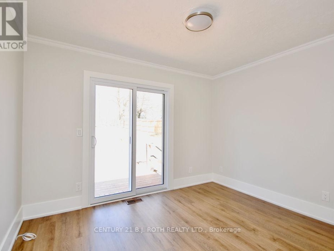 316 Nottawasaga Street, Orillia