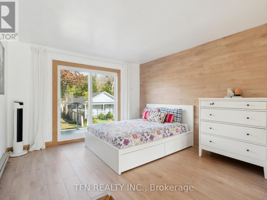 12 Schooner Lane, Tay