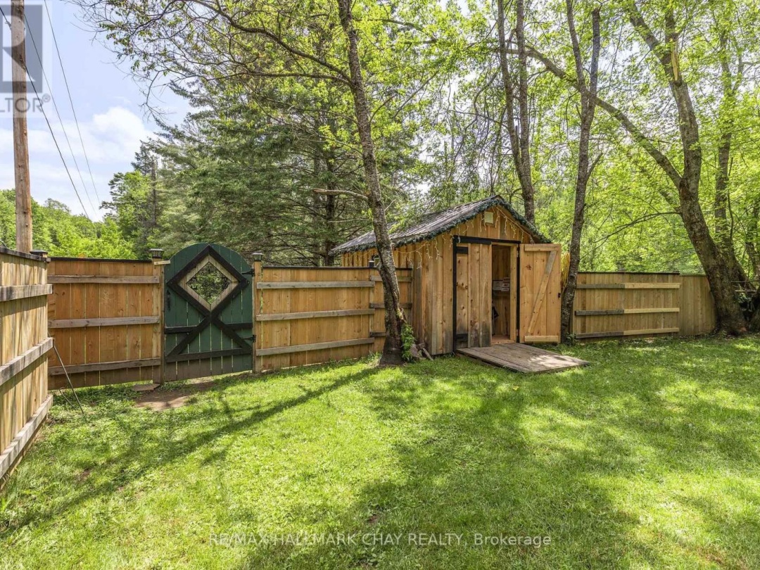 1465 FALKENBURG ROAD, 
