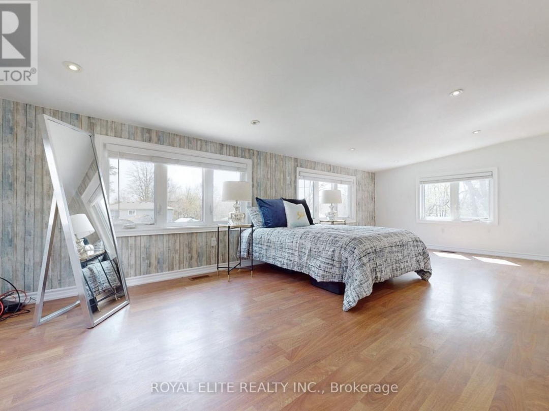 3965 HILLTOP ROAD, 