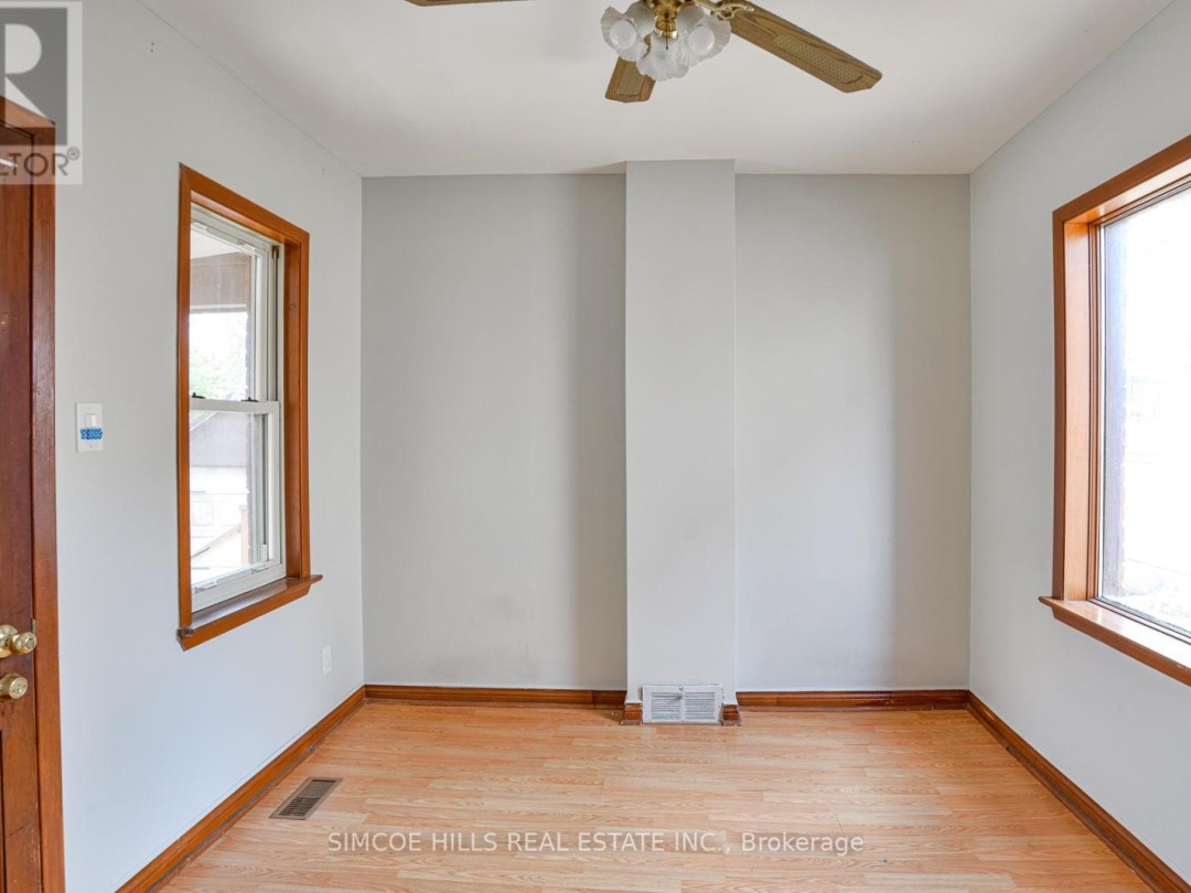 113 Douglas Street, Orillia