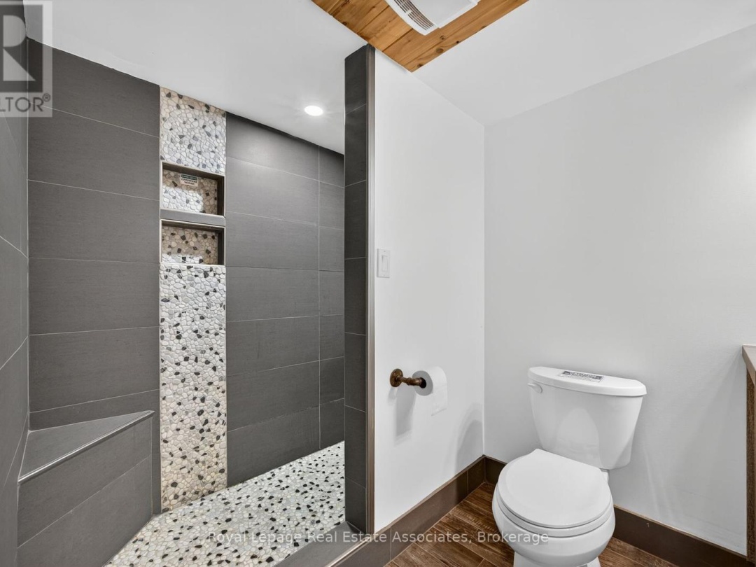 389 FALCON ROAD, 