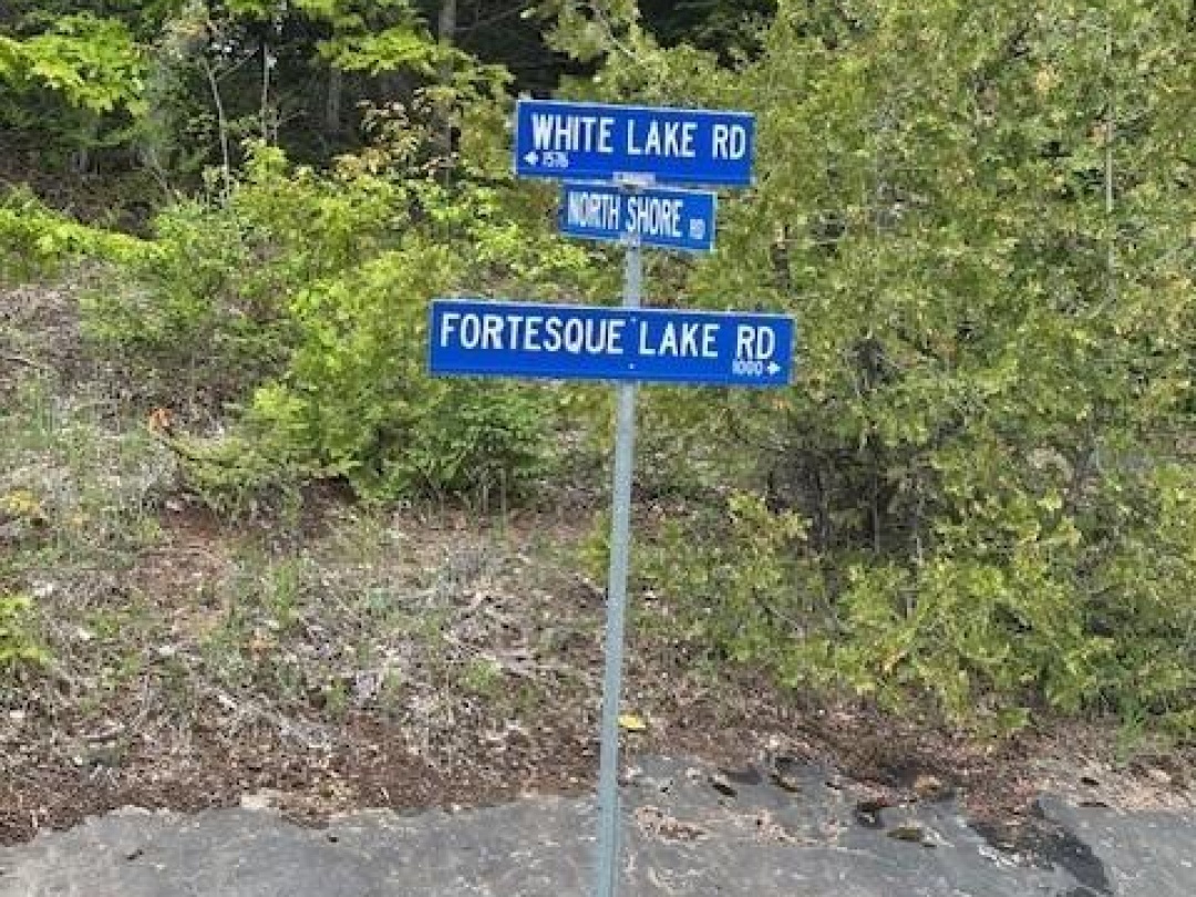 25 Fire Route 330 Drive, Fortescue Lake
