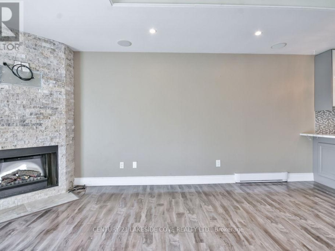 UNIT 12 - 81 LAGUNA PARKWAY N, 