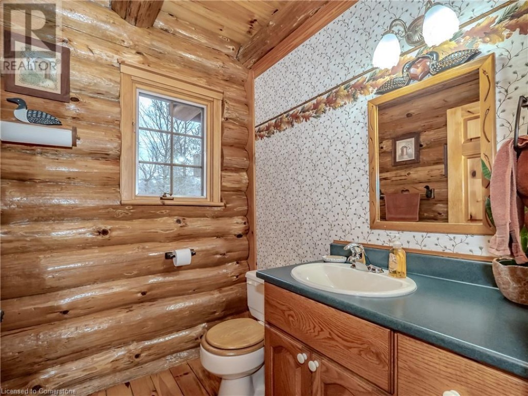 1696 HIGHWAY 118 E, 