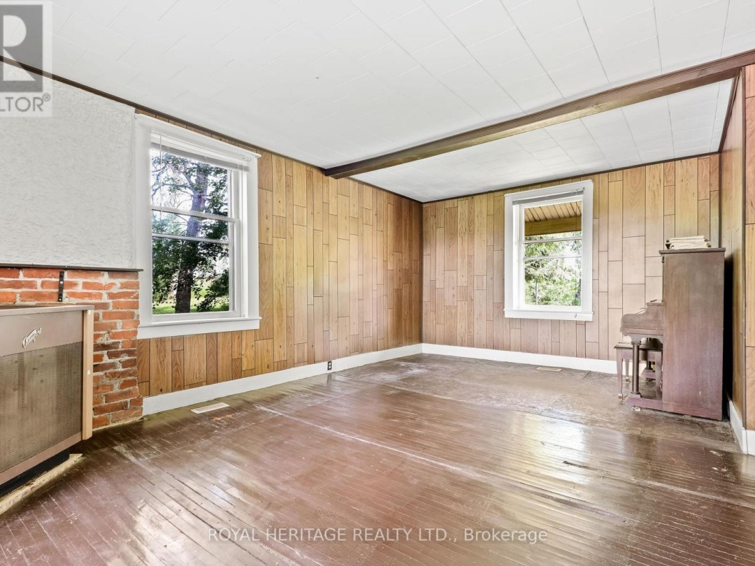 5 + 13 COSH'S ROAD, 