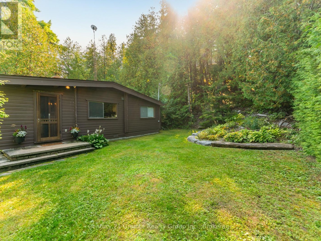 118 Griffin Drive, Four Mile Lake