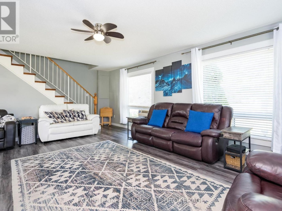 57 PORT SEVERN ROAD N, 