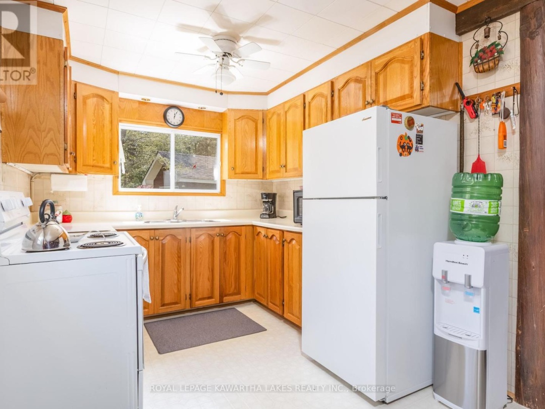 194 Rustic Trail, Four Mile Lake