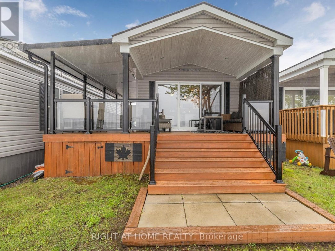 3500 Lauderdale Pt Crescent, Sparrow Lake