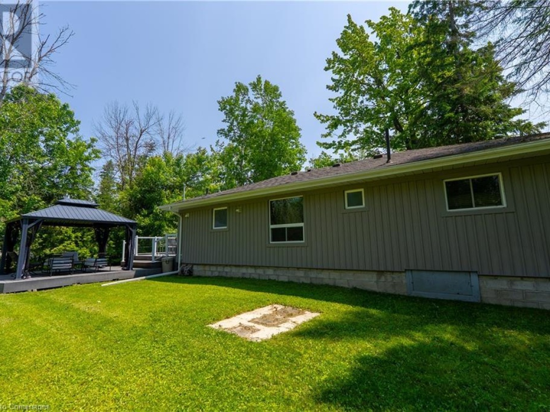 25 BAYVIEW ESTATE Road, 