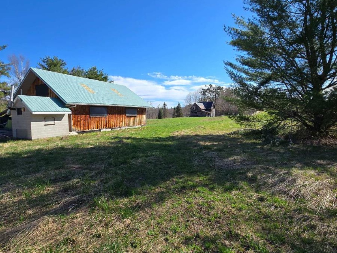 1205 Fair Grounds Road, Ramara