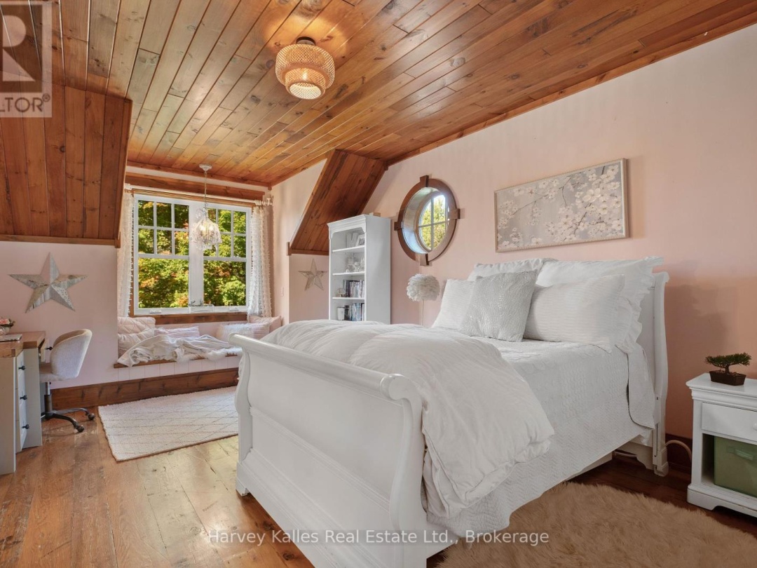 1074 TALLY HO WINTER PARK ROAD, 