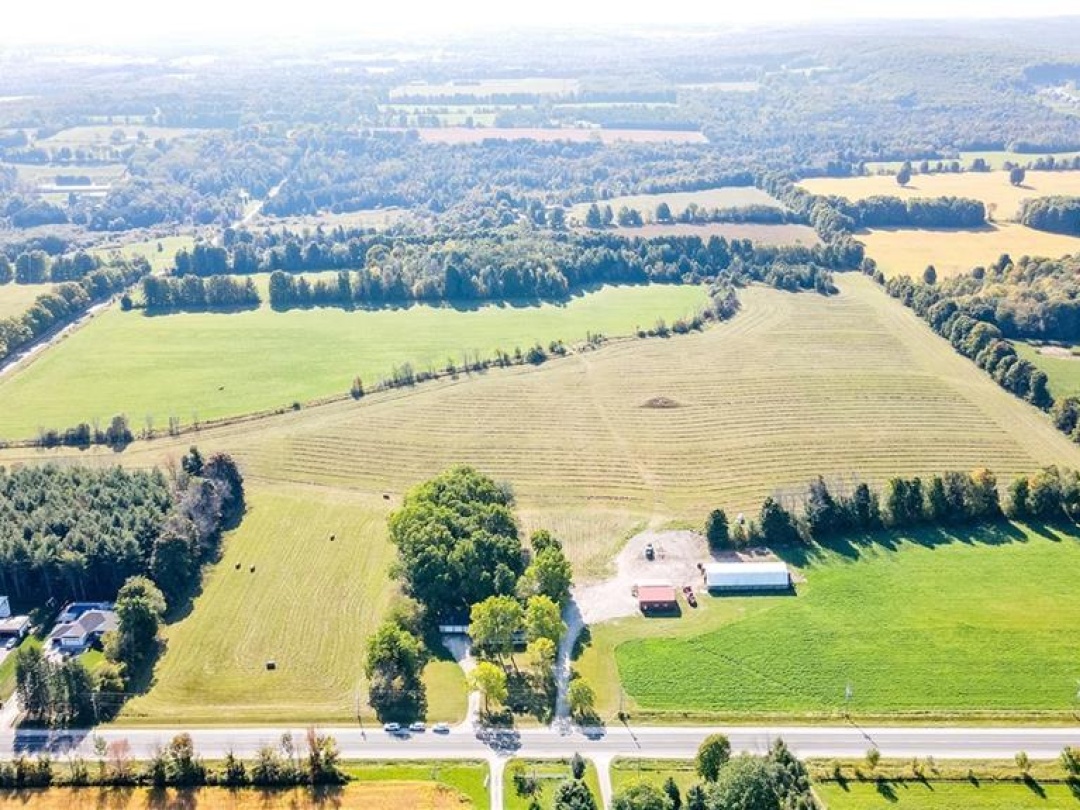 791 Horseshoe Valley Road E, Coldwater