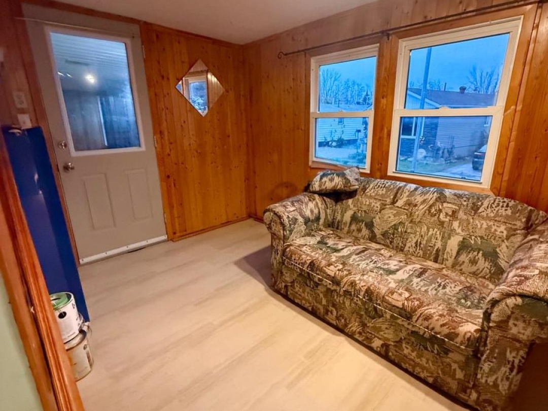 161 - 580 WEST STREET S, 