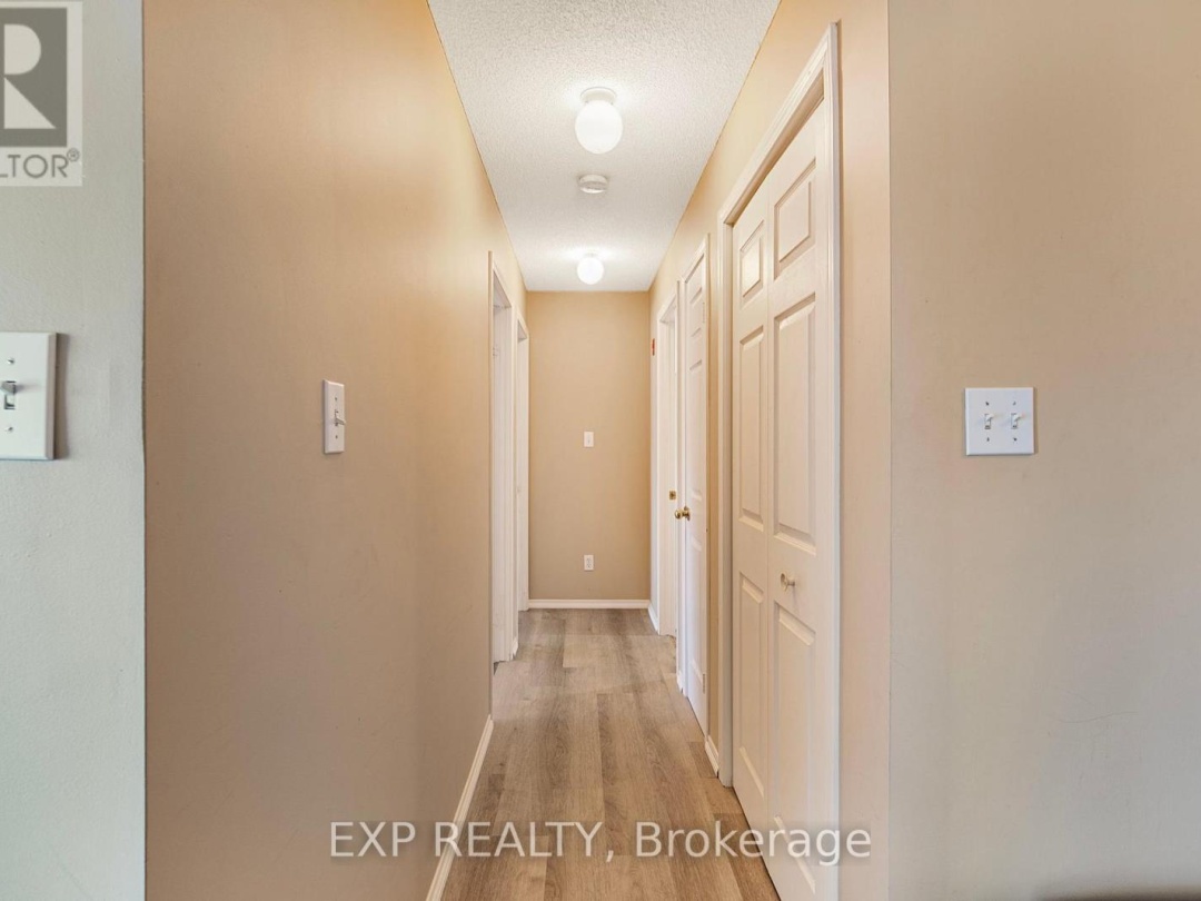 303 107 Bond Street, Orillia