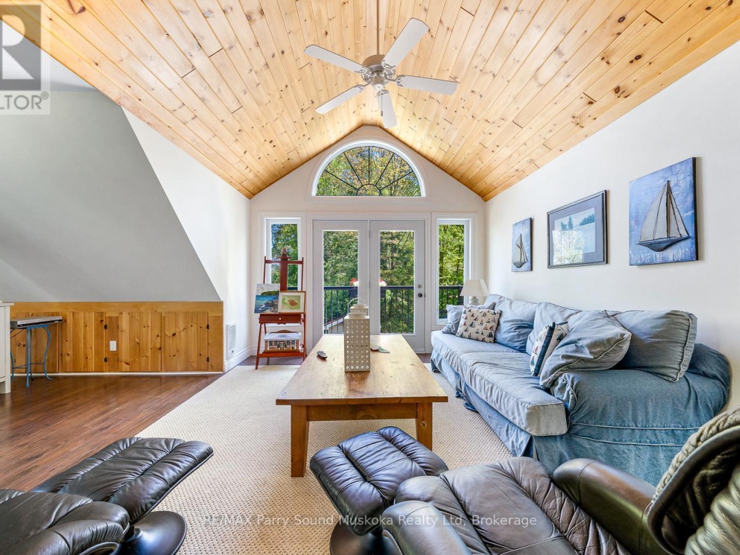 3 Maureen Drive, Little Whitefish Lake