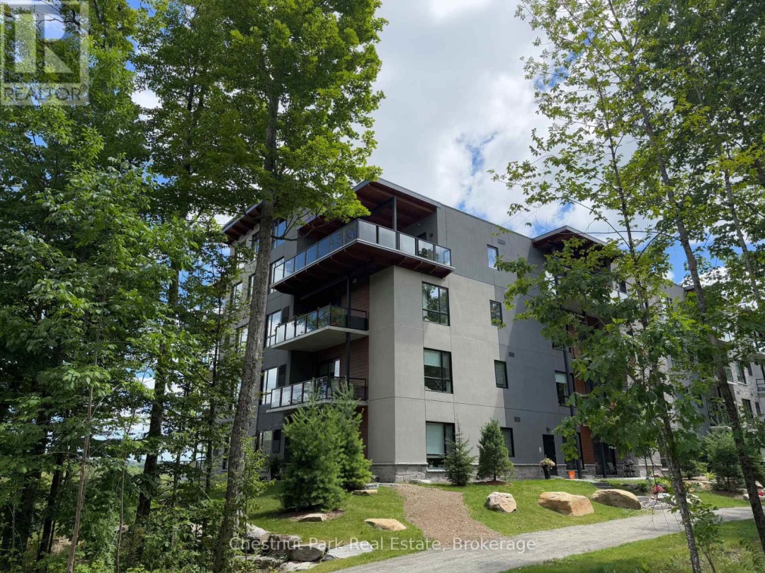 404 - 18 CAMPUS TRAIL, 
