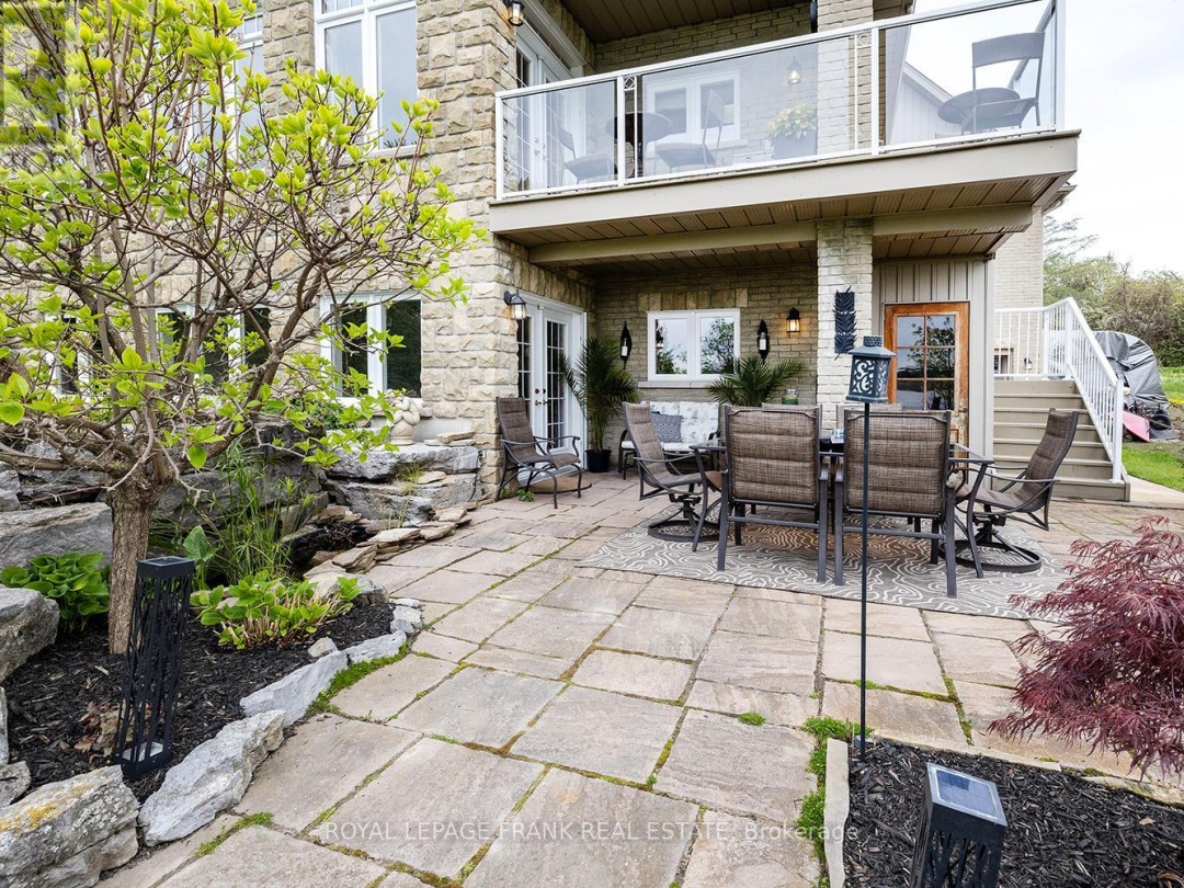24 GILSON POINT PLACE, Lake Scugog
