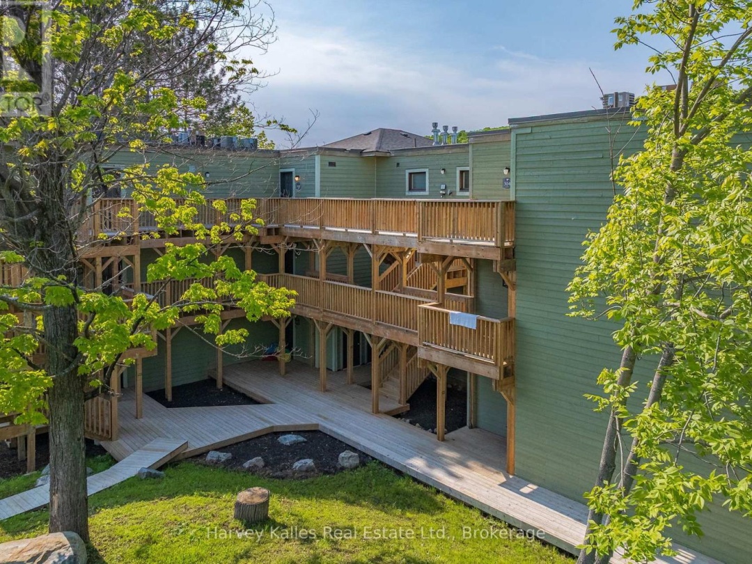 304 - 29 DEERHURST TENNISVIEW, 
