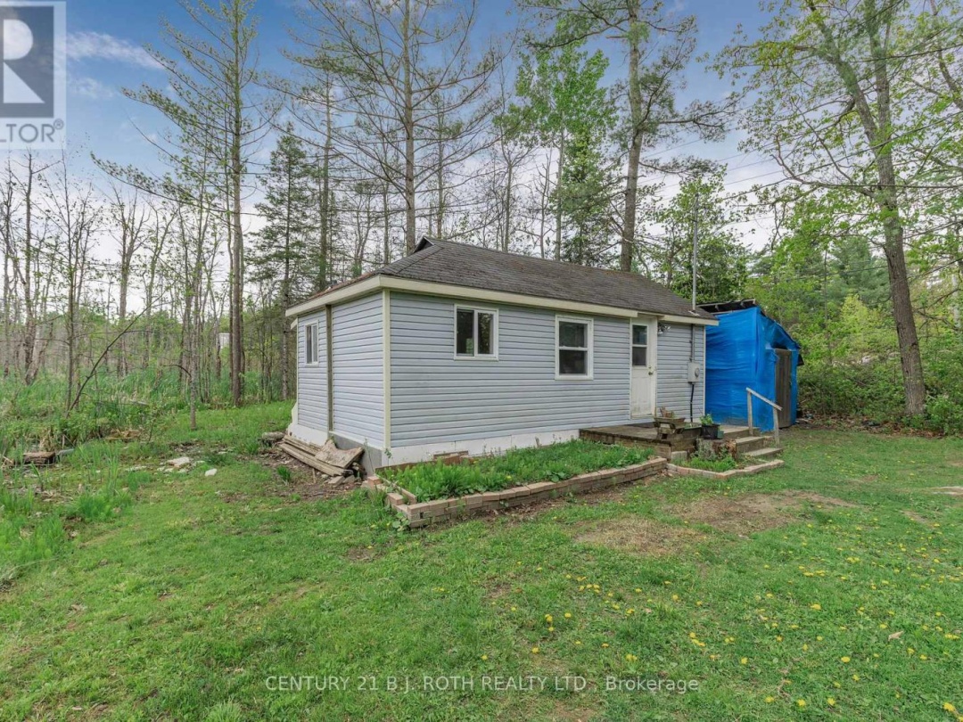 2100 HONEY HARBOUR ROAD, 