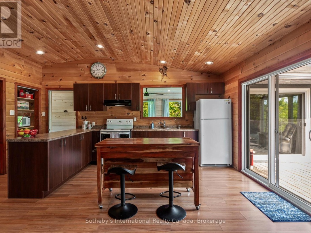 12494 Georgian Bay Shore, Georgian Bay