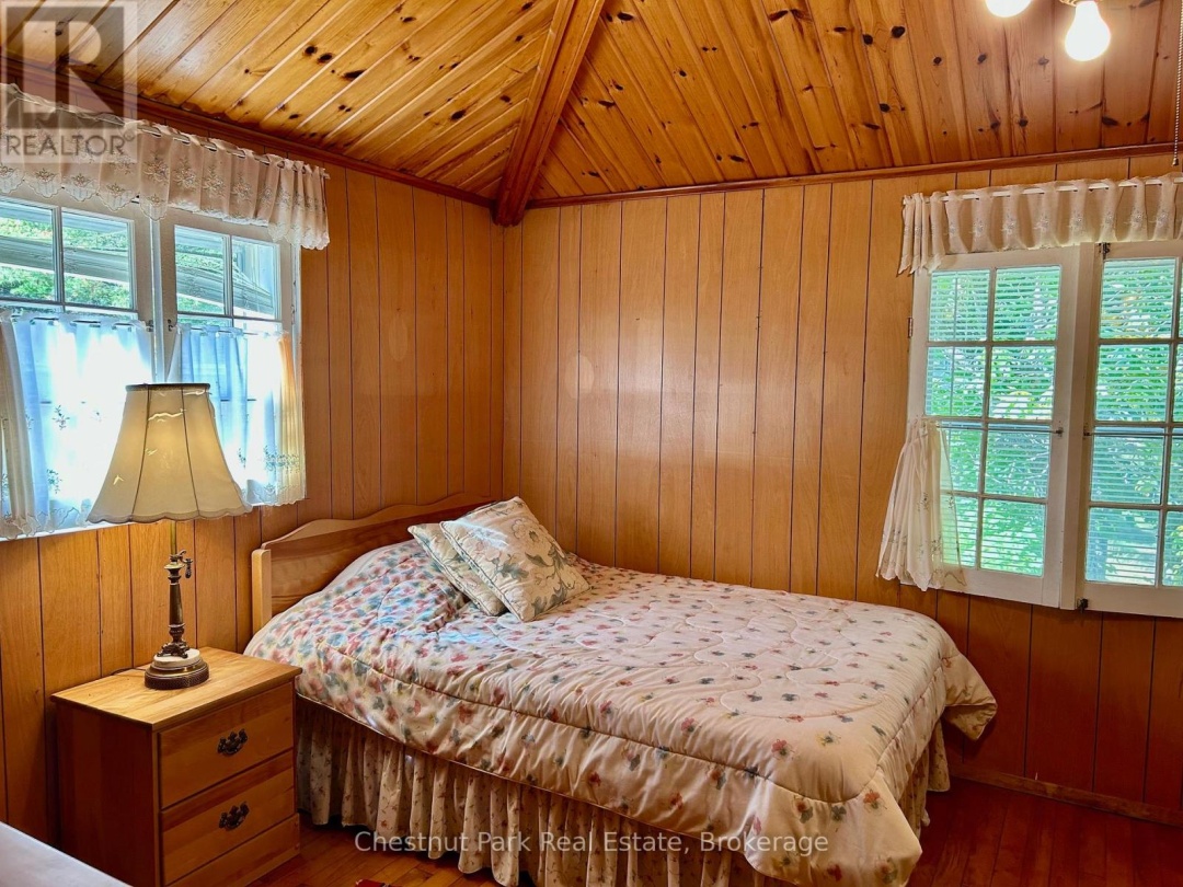 1 & 2 -1051 WIGWAM LODGE ROAD, 