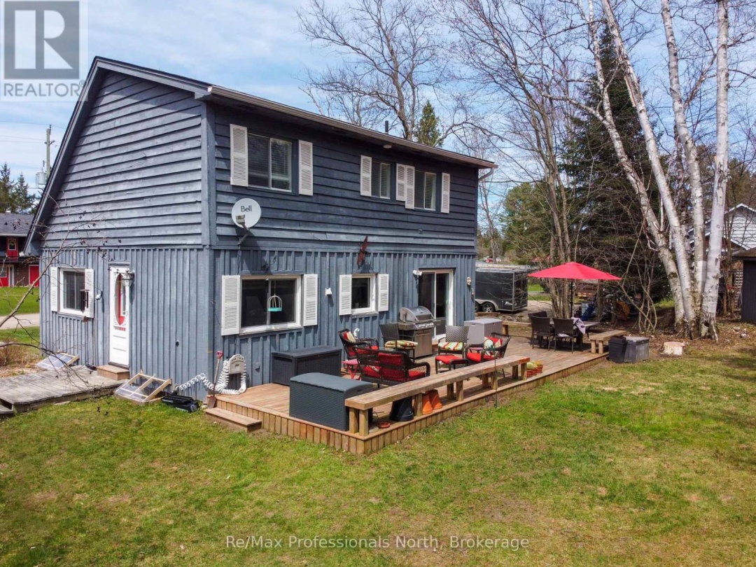 80 Invergordon Avenue, Gull Lake