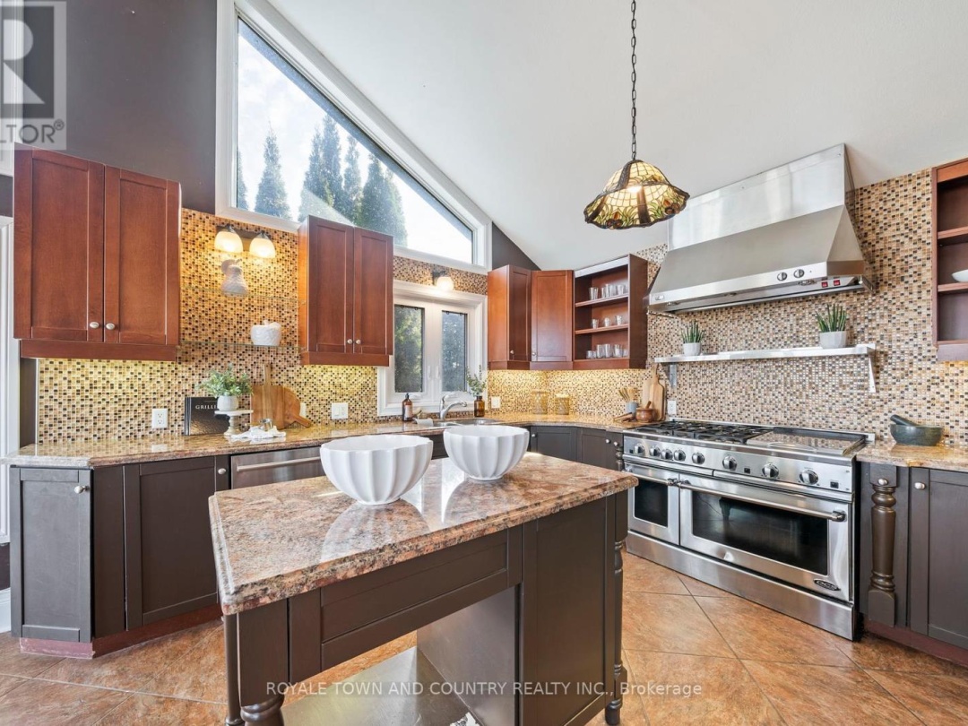 151 Peller Court, Pigeon Lake