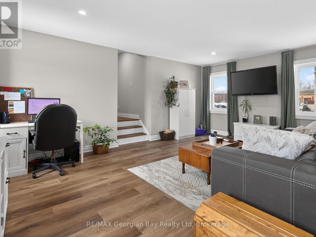 449 PARK STREET, Tay