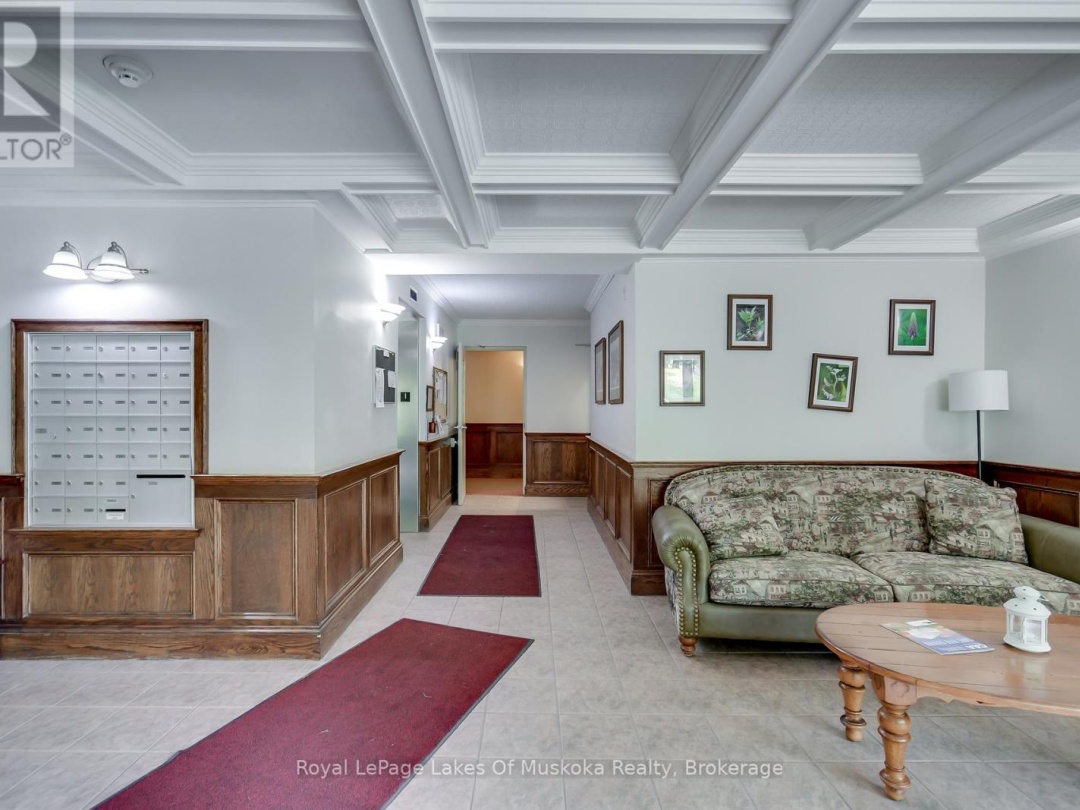 401 31 Dairy Lane, Lake Muskoka