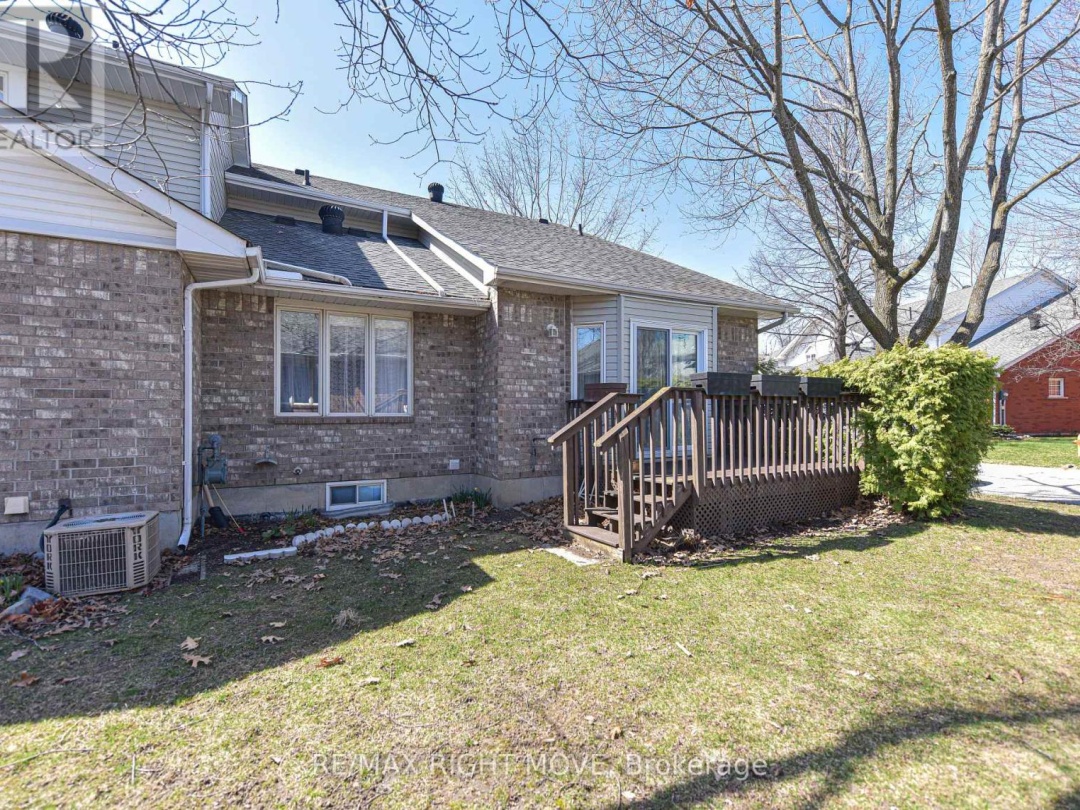 408 40 Museum Drive, Orillia