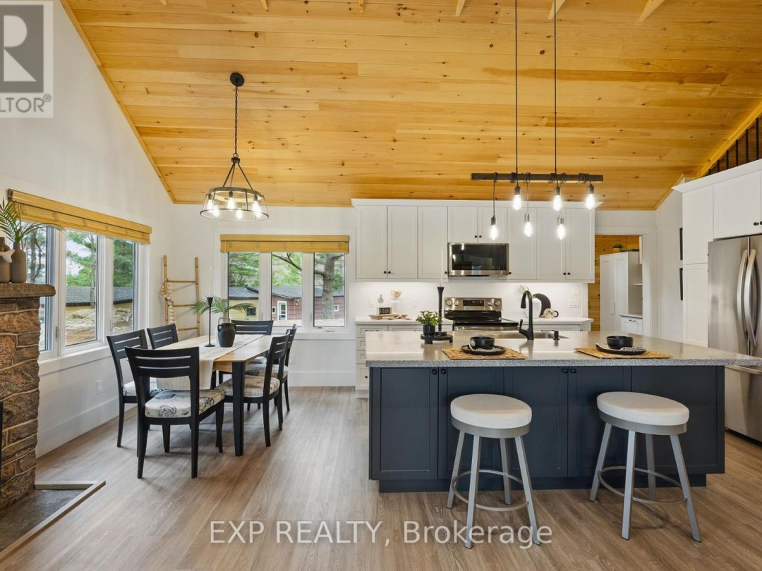 5B SOUTHWELL DRIVE, Horseshoe Lake