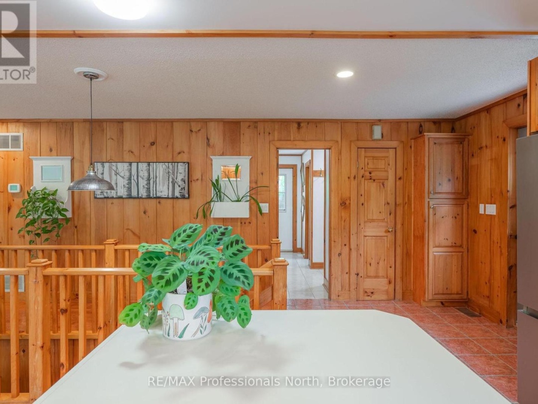 1006 TENNYSON ROAD, 