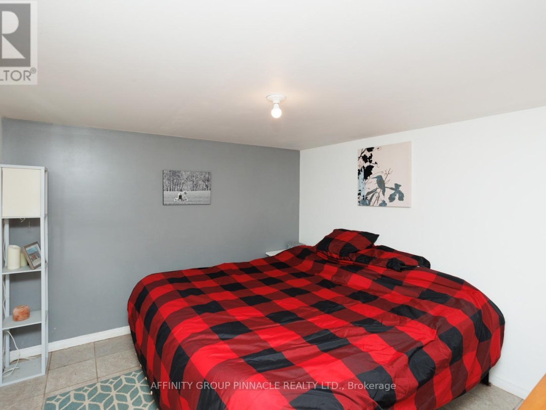 3462 MONCK ROAD, 