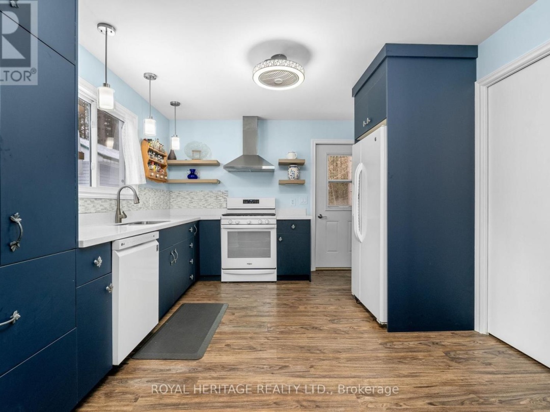 290 SOUTH WASEOSA LAKE ROAD, 