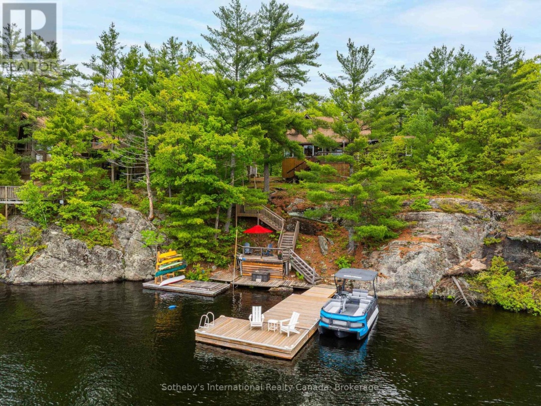 5760 Kahshe Lake, Kahshe Lake