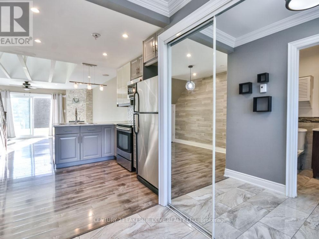 UNIT 12 - 81 LAGUNA PARKWAY N, 