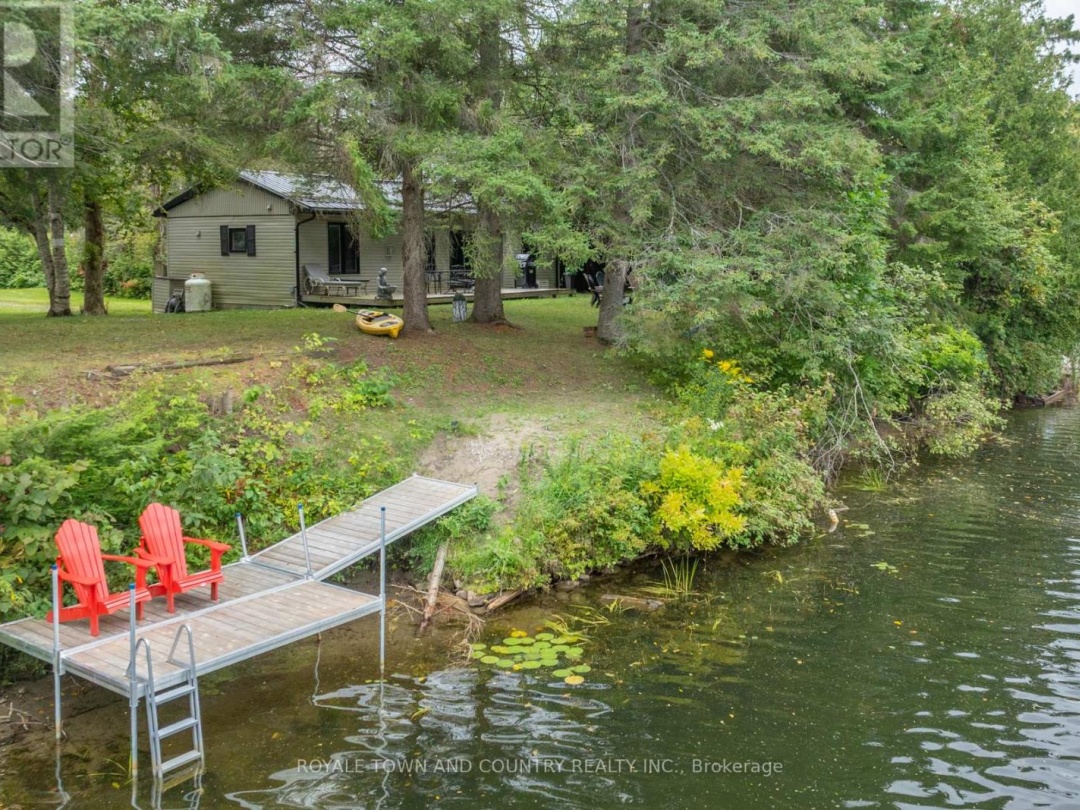 82 RIVERBANK ROAD, 