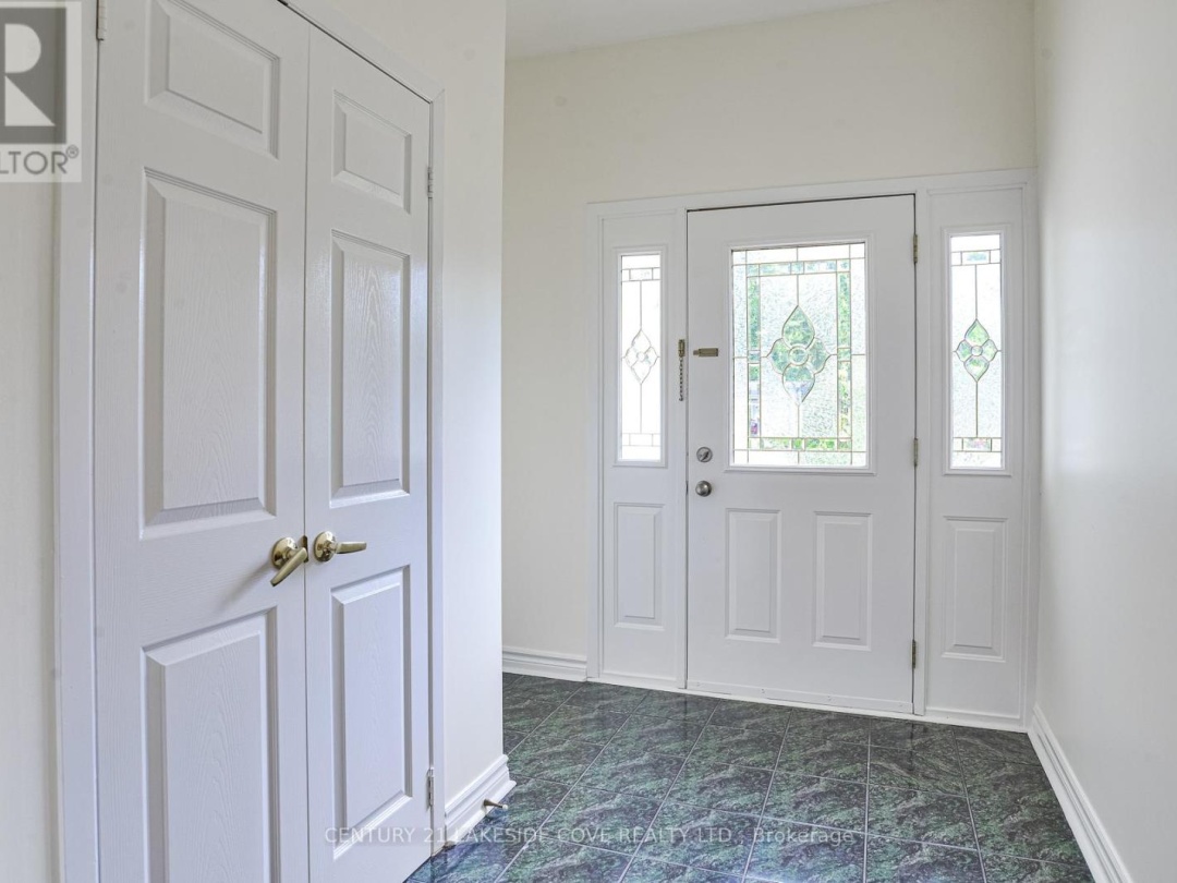24 Turtle Path, Lake Simcoe
