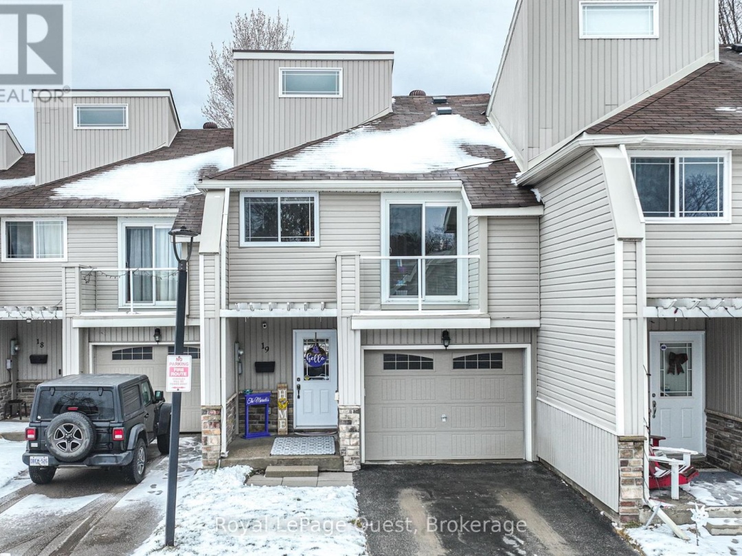 19 12 Lankin Boulevard, Orillia