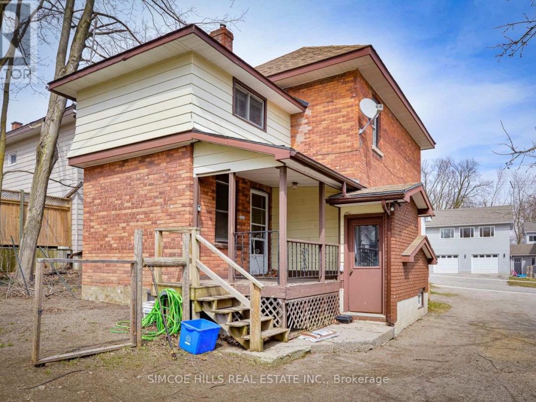 113 Douglas Street, Orillia