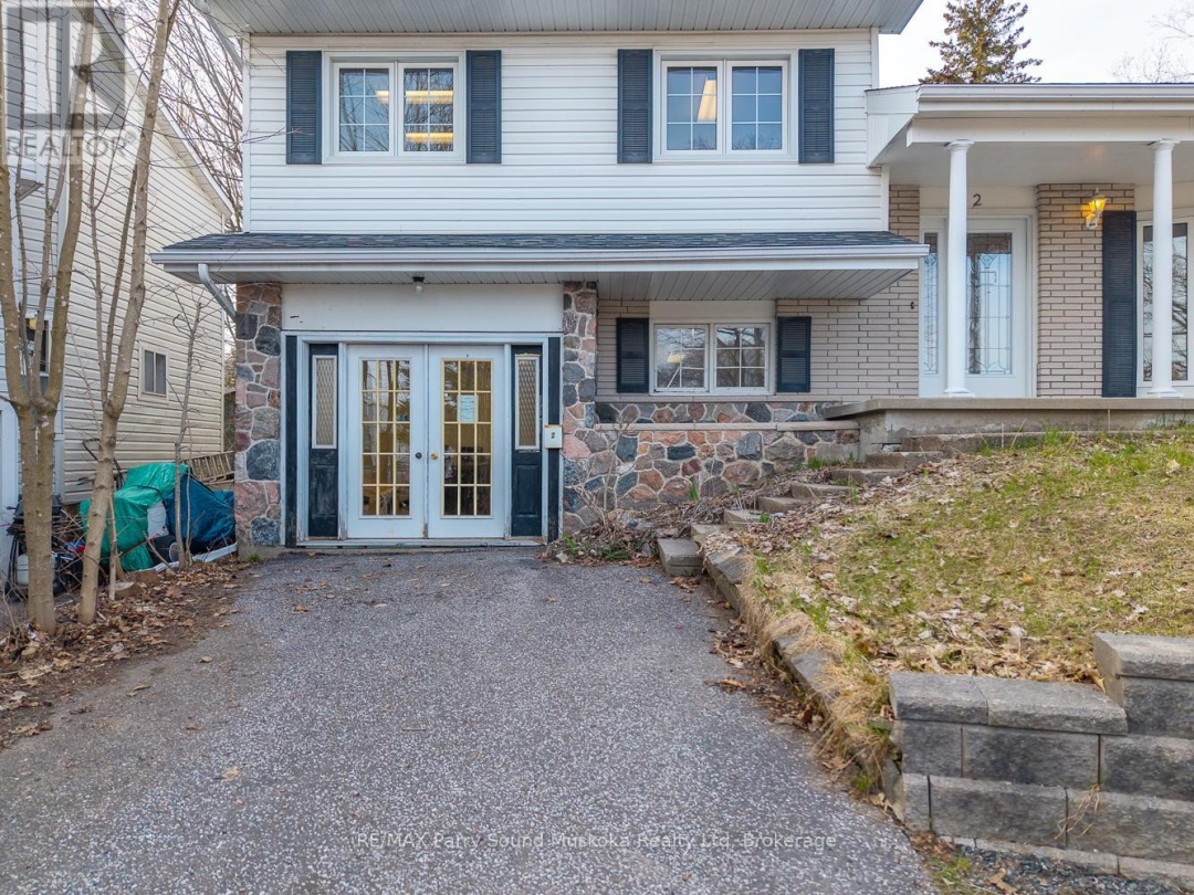 2 WILLIAM STREET, Parry Sound
