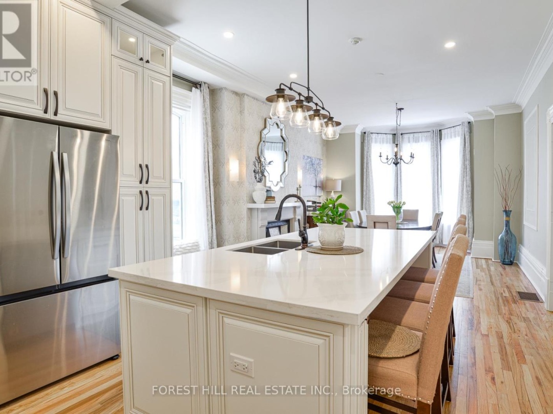 241 MISSISSAGA STREET W, Orillia
