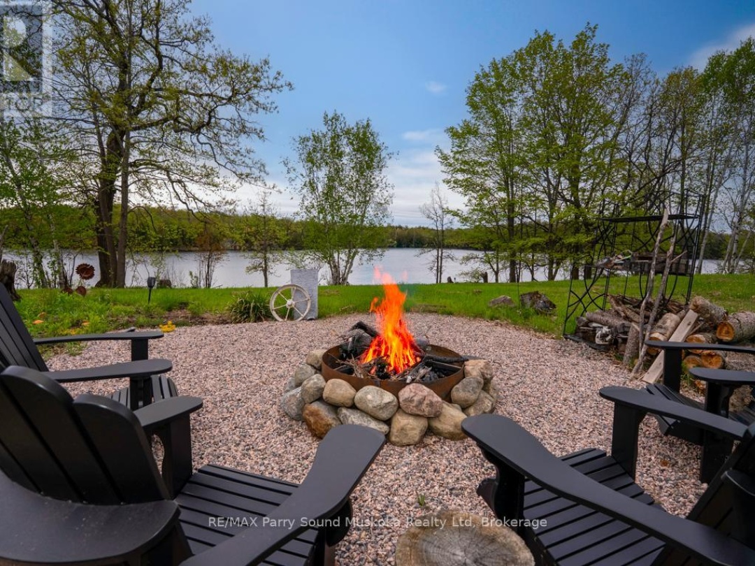 28 Lakeside Drive, Manitouwabing Lake