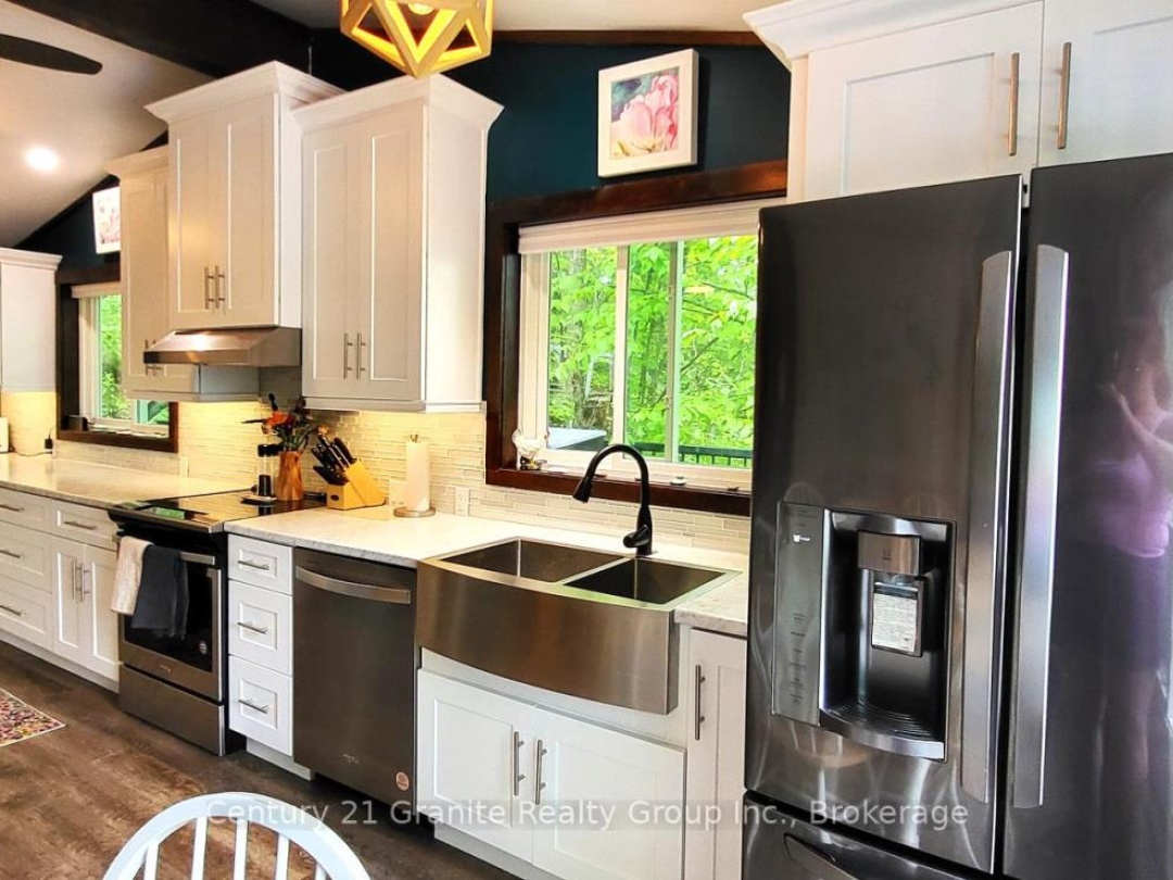 2271 Watts Road, Little Kennisis Lake